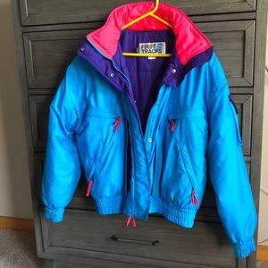Excellent vintage neon ski jacket